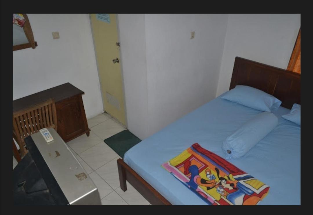 Kota Baru Homestay Jepara Exterior foto