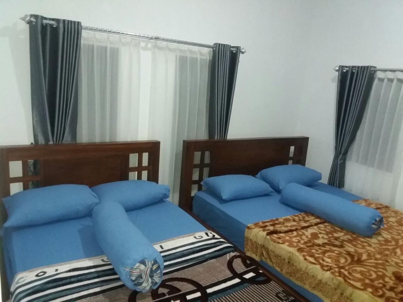 Kota Baru Homestay Jepara Exterior foto